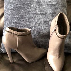 Women’s Heels Size 7